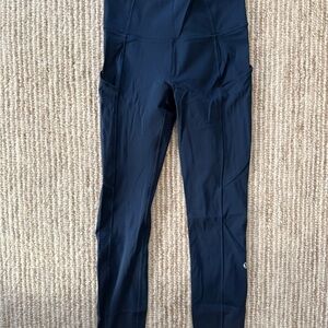 Lululemon Navy Fast and Free Leggings 25”